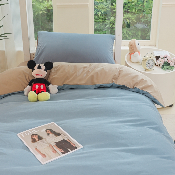 91家纺网 家纺一手货源 找家纺 柠萌家居 2025新款无印良品风色织水洗棉A类学生宿舍三件套 浅蓝+卡其