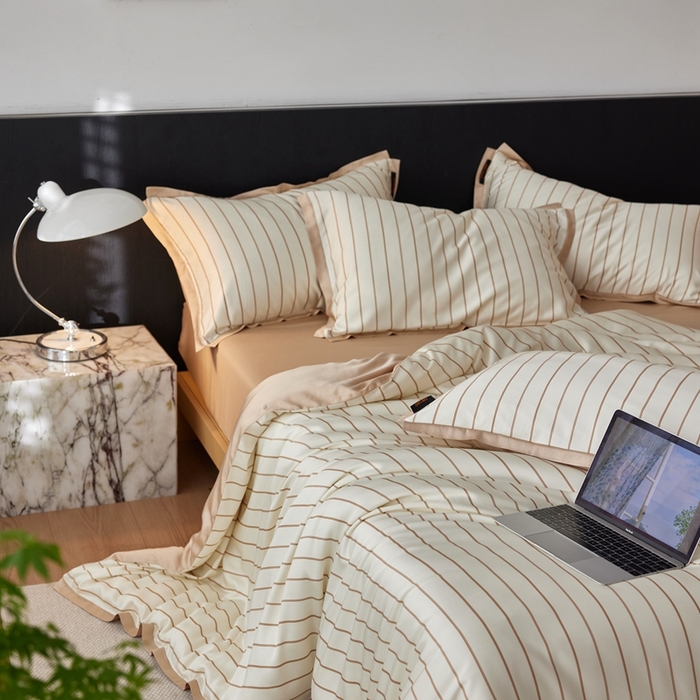 （总）安莱生活 2025年新款60支兰精天丝数码印花条纹时尚款四件套