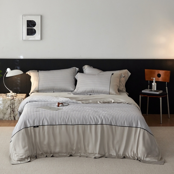 91家纺网 家纺一手货源 找家纺 安莱生活 2025年新款60支兰精天丝数码印花条纹时尚款四件套 黛夏-灰