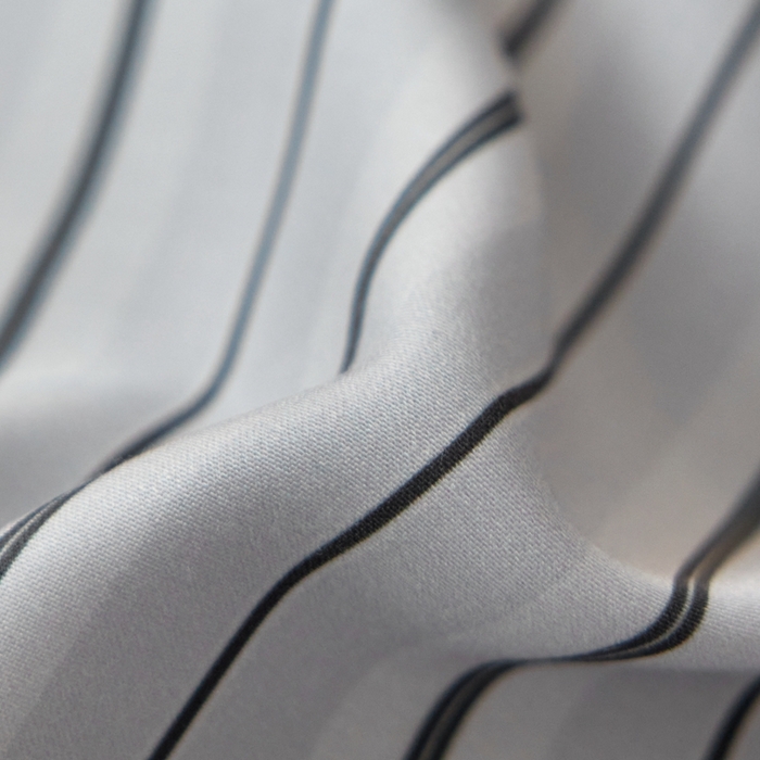 91家纺网 家纺一手货源 找家纺 安莱生活 2025年新款60支兰精天丝数码印花条纹时尚款四件套 黛夏-灰