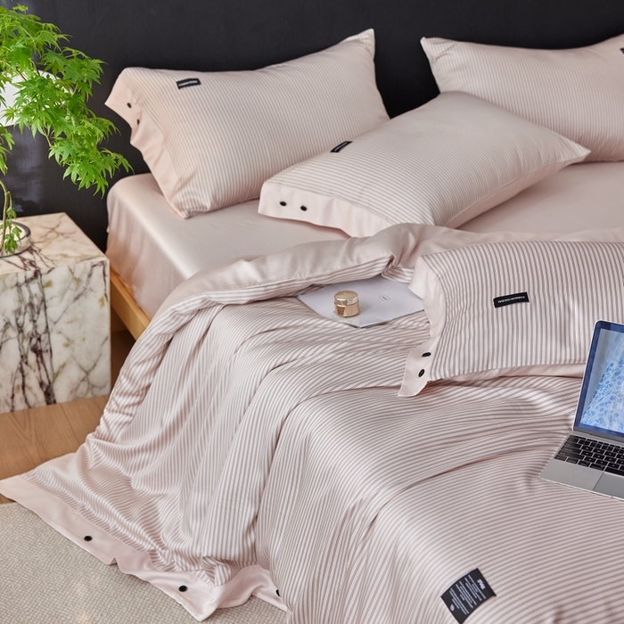 安莱生活 2025年新款60支兰精天丝数码印花条纹时尚款四件套 多琳-粉