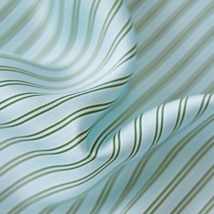 91家纺网 家纺一手货源 找家纺 安莱生活 2025年新款60支兰精天丝数码印花条纹时尚款四件套 多琳-绿