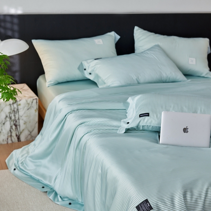 安莱生活 2025年新款60支兰精天丝数码印花条纹时尚款四件套 多琳-绿