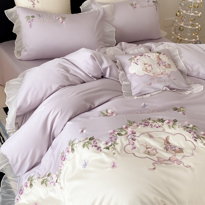 91家纺网 家纺一手货源 找家纺 （总）佳汐蓝家纺 2025春夏新品60s天丝刺绣四件套-兔子花园