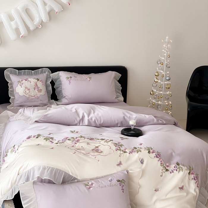 91家纺网 家纺一手货源 找家纺 （总）佳汐蓝家纺 2025春夏新品60s天丝刺绣四件套-兔子花园