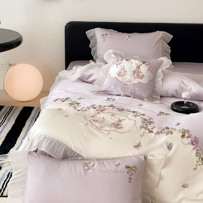 91家纺网 家纺一手货源 找家纺 （总）佳汐蓝家纺 2025春夏新品60s天丝刺绣四件套-兔子花园