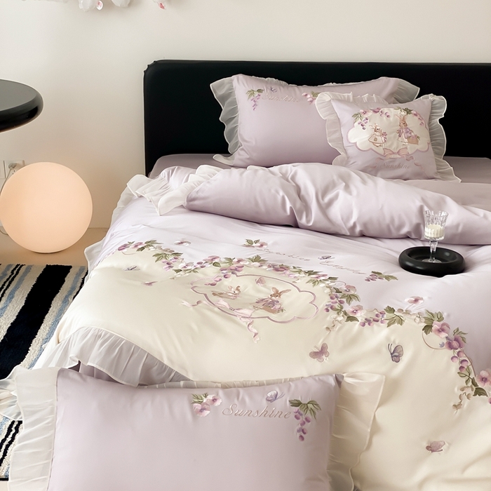 91家纺网 家纺一手货源 找家纺 （总）佳汐蓝家纺 2025春夏新品60s天丝刺绣四件套-兔子花园