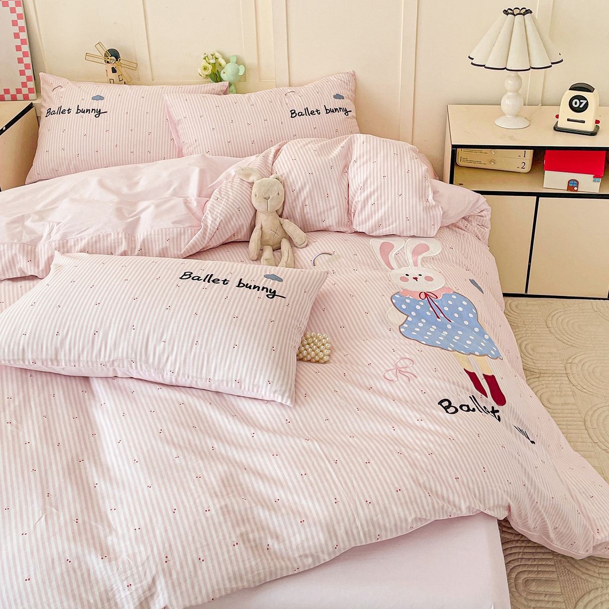 91家纺网 家纺一手货源 找家纺 （总）娜娜 2025新款13376全棉贴布绣四件套