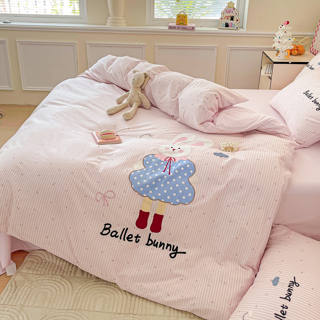 91家纺网 家纺一手货源 找家纺 （总）娜娜 2025新款13376全棉贴布绣四件套