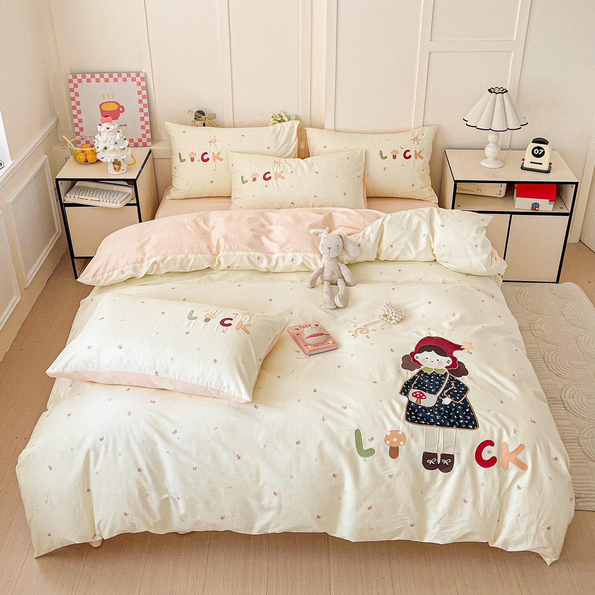 娜娜 2025新款13376全棉贴布绣四件套 帽子女孩-米黄