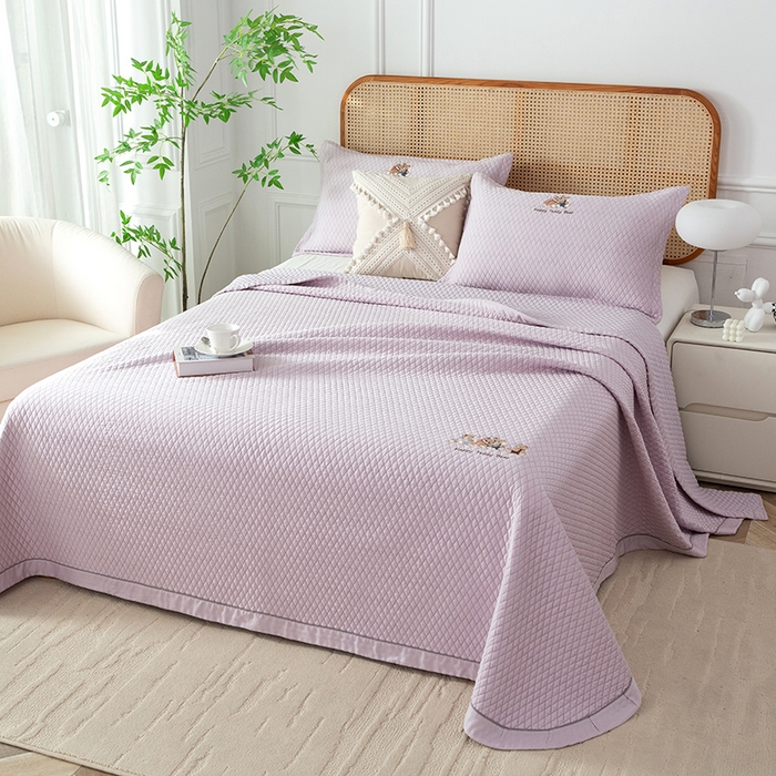 梦精灵家纺 2026新款刺绣卡通熊天丝棉莫代尔床盖加大尺寸双面可铺床单三件套四季通用 萌熊乐语系列 萌熊乐语-紫