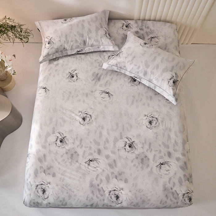 91家纺网 家纺一手货源 找家纺 禾时 2025新款A类100S长绒棉全棉数码印花床笠三件套床套床罩床垫保护罩 雪落无声