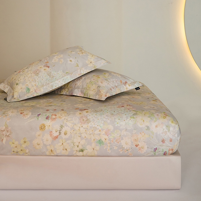 91家纺网 家纺一手货源 找家纺 禾时 2025新款A类100S长绒棉全棉数码印花床笠三件套床套床罩床垫保护罩 春日花田