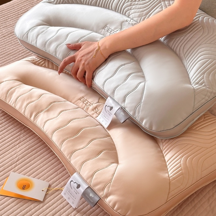 91家纺网 家纺一手货源 找家纺 （总）伟邦枕芯 2025新款爱心刺绣乳胶护颈枕枕头枕芯