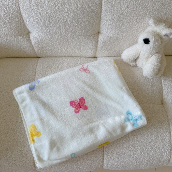 91家纺网 家纺一手货源 找家纺 顾里家纺 2025新款ins少女奶油系双面牛奶绒毯-第二组 彩蝴蝶