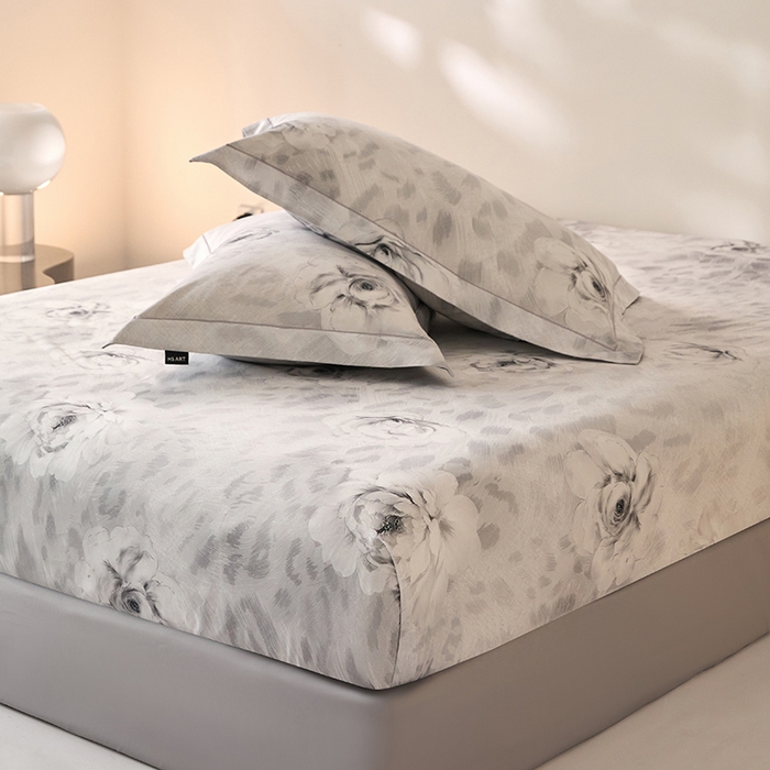 91家纺网 家纺一手货源 找家纺 禾时 2025新款A类100S长绒棉全棉数码印花床笠三件套床套床罩床垫保护罩 雪落无声