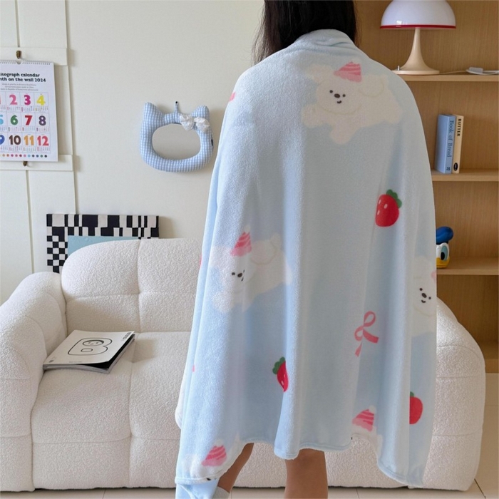 91家纺网 家纺一手货源 找家纺 顾里家纺 2025新款ins少女奶油系双面牛奶绒毯-第二组 草莓小狗