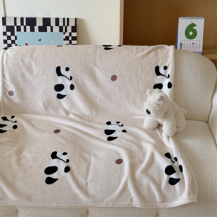 91家纺网 家纺一手货源 找家纺 顾里家纺 2025新款ins少女奶油系双面牛奶绒毯-第二组 波点熊猫