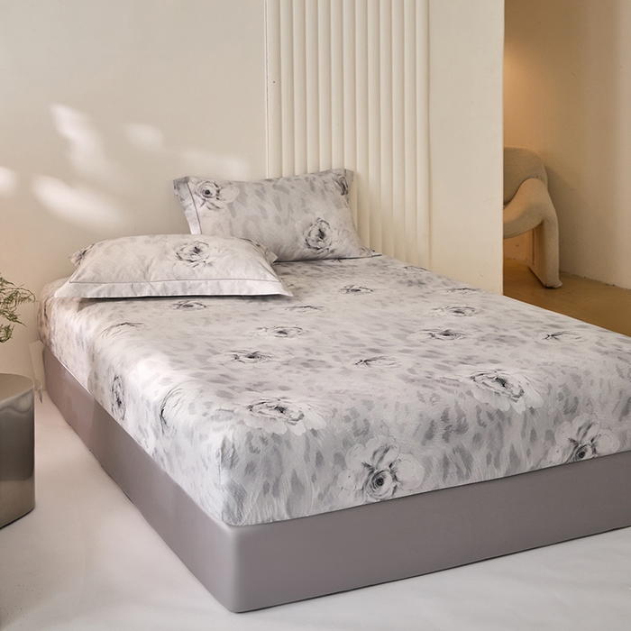 91家纺网 家纺一手货源 找家纺 禾时 2025新款A类100S长绒棉全棉数码印花单枕套 雪落无声