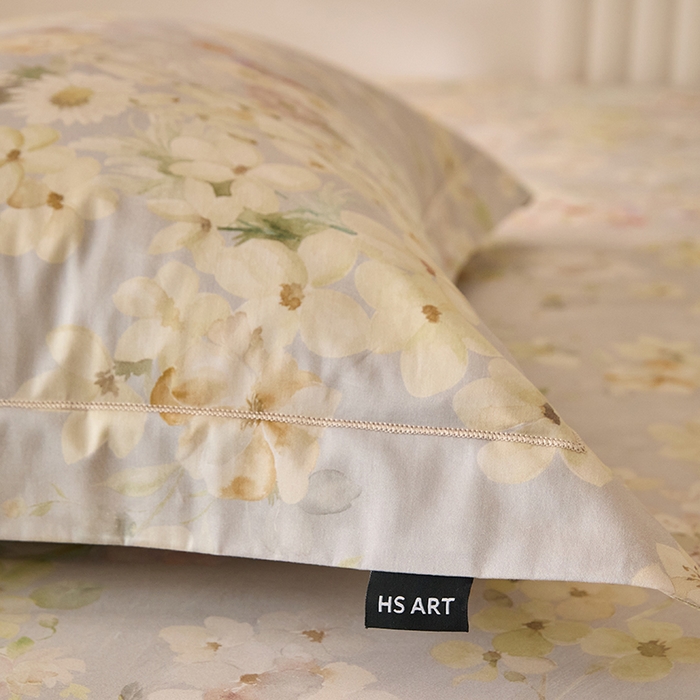 91家纺网 家纺一手货源 找家纺 禾时 2025新款A类100S长绒棉全棉数码印花单枕套 春日花田