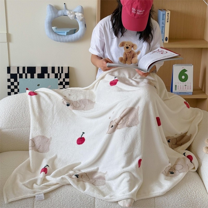 91家纺网 家纺一手货源 找家纺 顾里家纺 2025新款ins少女奶油系双面牛奶绒毯-第二组 趴趴熊