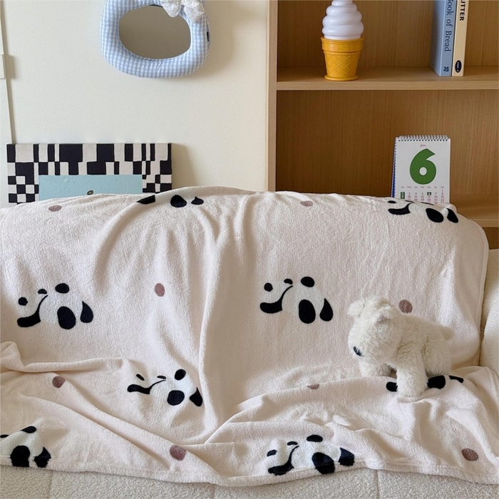 91家纺网 家纺一手货源 找家纺 顾里家纺 2025新款ins少女奶油系双面牛奶绒毯-第二组 波点熊猫
