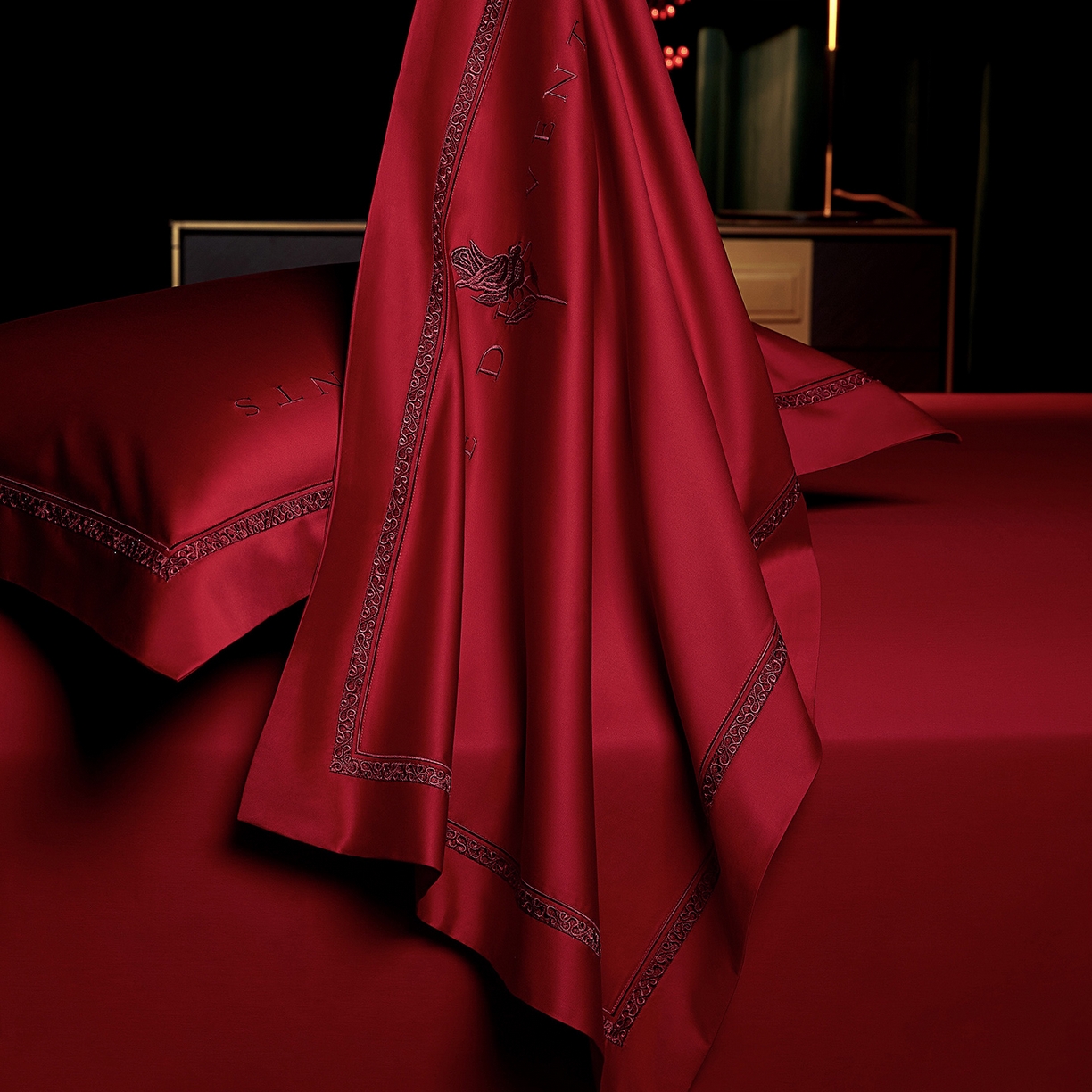 91家纺网 家纺一手货源 找家纺 （总）缔缦 2025新款Wedding高端婚庆60支长绒棉四件套-浪漫喜事