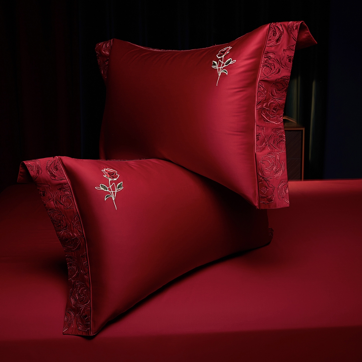 91家纺网 家纺一手货源 找家纺 （总）缔缦 2025新款Wedding高端婚庆60支长绒棉四件套-罗曼玫瑰