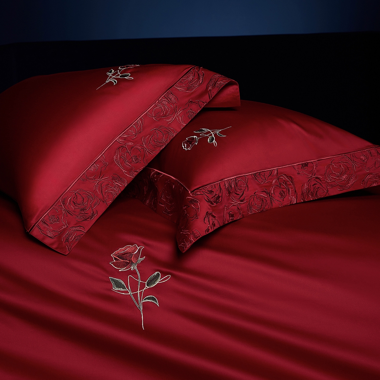 91家纺网 家纺一手货源 找家纺 （总）缔缦 2025新款Wedding高端婚庆60支长绒棉四件套-罗曼玫瑰