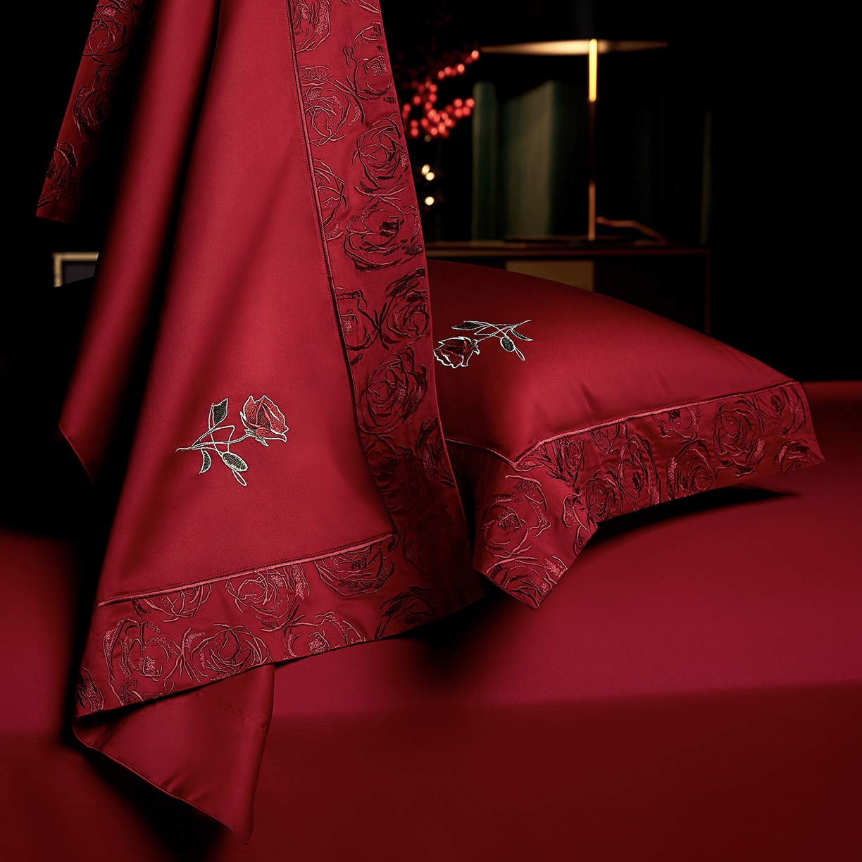 91家纺网 家纺一手货源 找家纺 （总）缔缦 2025新款Wedding高端婚庆60支长绒棉四件套-罗曼玫瑰