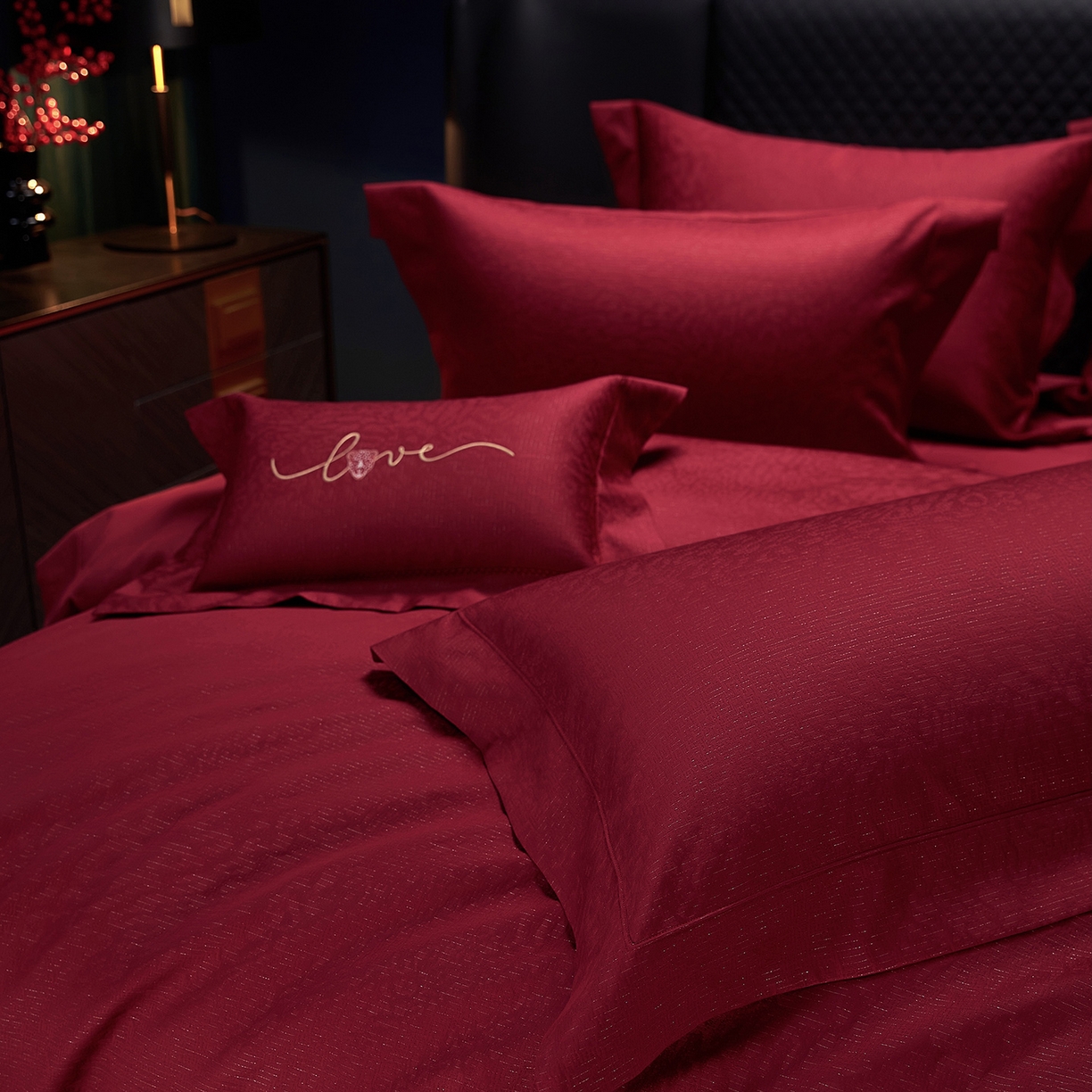 91家纺网 家纺一手货源 找家纺 （总）缔缦 2025新款Wedding高端婚庆60支长绒棉四件套-奢宠