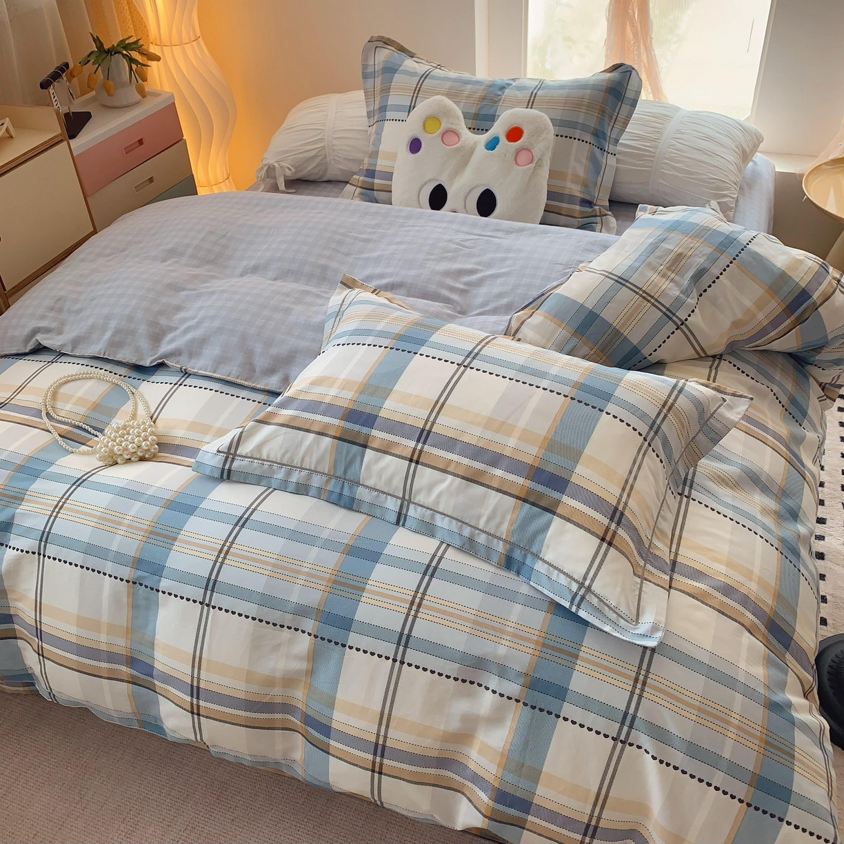 91家纺网 家纺一手货源 找家纺 莱豫家纺 2025春夏新款亲肤舒适小清新印花全棉纯棉四件套-第二批 琥珀时光