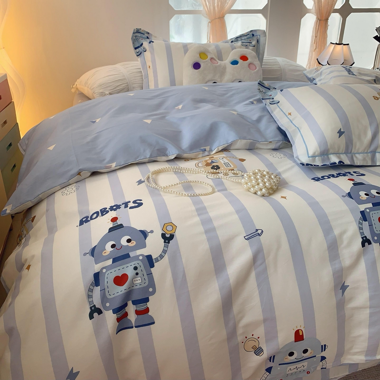 91家纺网 家纺一手货源 找家纺 莱豫家纺 2025春夏新款亲肤舒适小清新印花全棉纯棉四件套-第二批 机器人