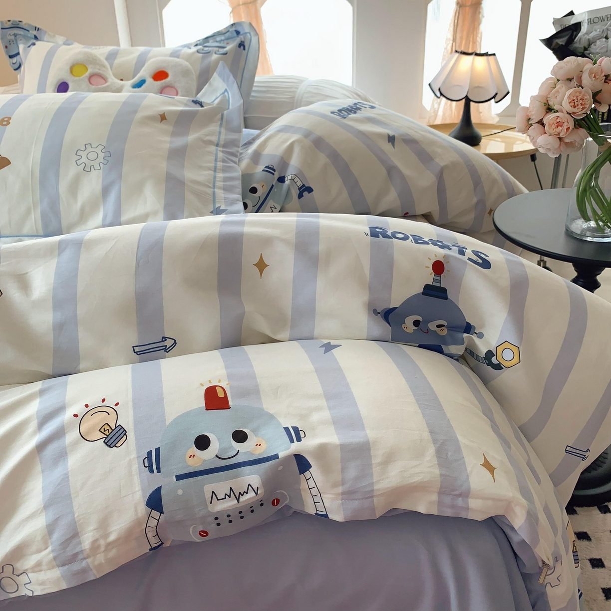 91家纺网 家纺一手货源 找家纺 莱豫家纺 2025春夏新款亲肤舒适小清新印花全棉纯棉四件套-第二批 机器人