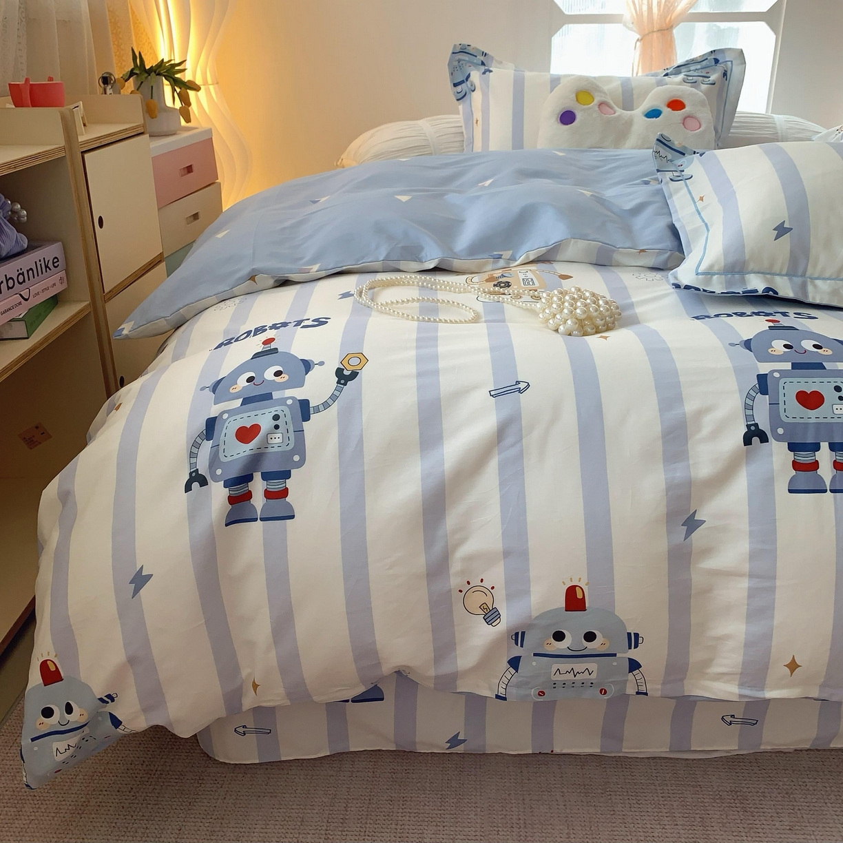 91家纺网 家纺一手货源 找家纺 莱豫家纺 2025春夏新款亲肤舒适小清新印花全棉纯棉四件套-第二批 机器人