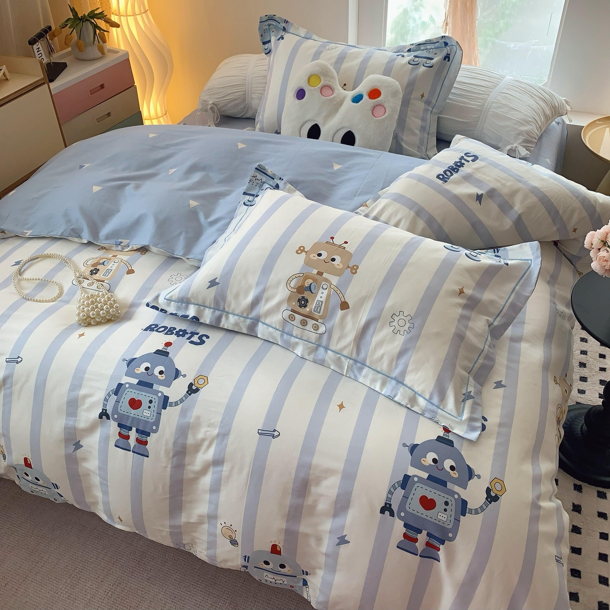 91家纺网 家纺一手货源 找家纺 莱豫家纺 2025春夏新款亲肤舒适小清新印花全棉纯棉四件套-第二批 机器人