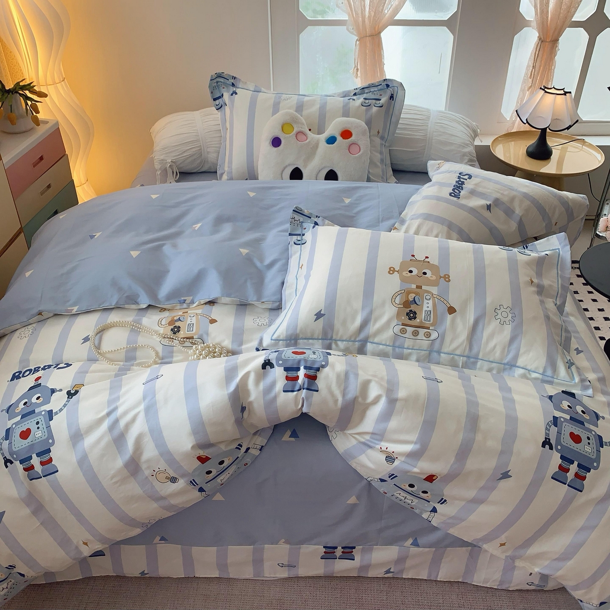 91家纺网 家纺一手货源 找家纺 莱豫家纺 2025春夏新款亲肤舒适小清新印花全棉纯棉四件套-第二批 机器人