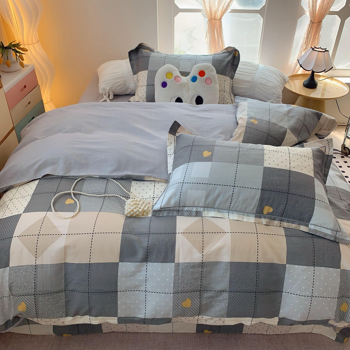 91家纺网 家纺一手货源 找家纺 莱豫家纺 2025春夏新款亲肤舒适小清新印花全棉纯棉四件套-第二批 积木电台灰