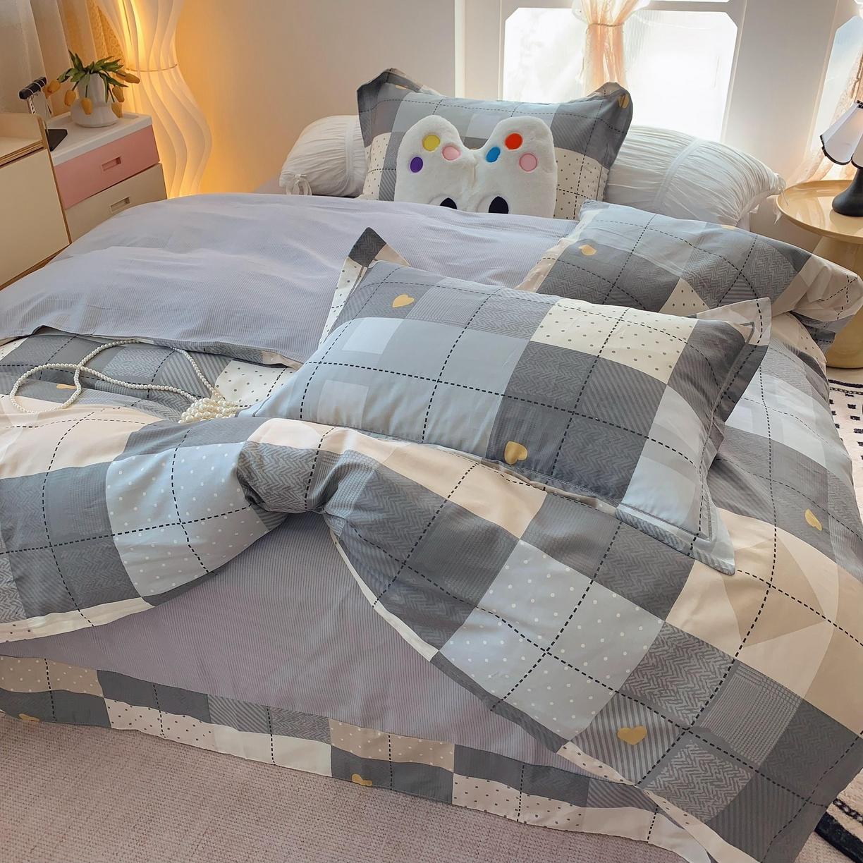 91家纺网 家纺一手货源 找家纺 莱豫家纺 2025春夏新款亲肤舒适小清新印花全棉纯棉四件套-第二批 积木电台灰