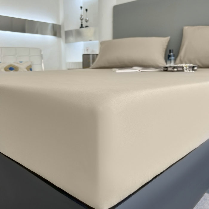 91家纺网 家纺一手货源 找家纺 赫然家纺 2026新款亲肤舒适活性印染纯色磨毛床笠系列-单床笠 驼色