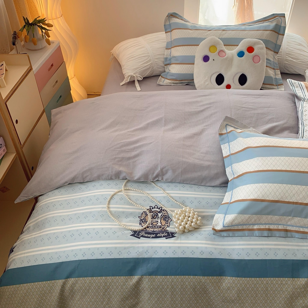 91家纺网 家纺一手货源 找家纺 莱豫家纺 2025春夏新款亲肤舒适小清新印花全棉纯棉四件套-第二批 莫比环