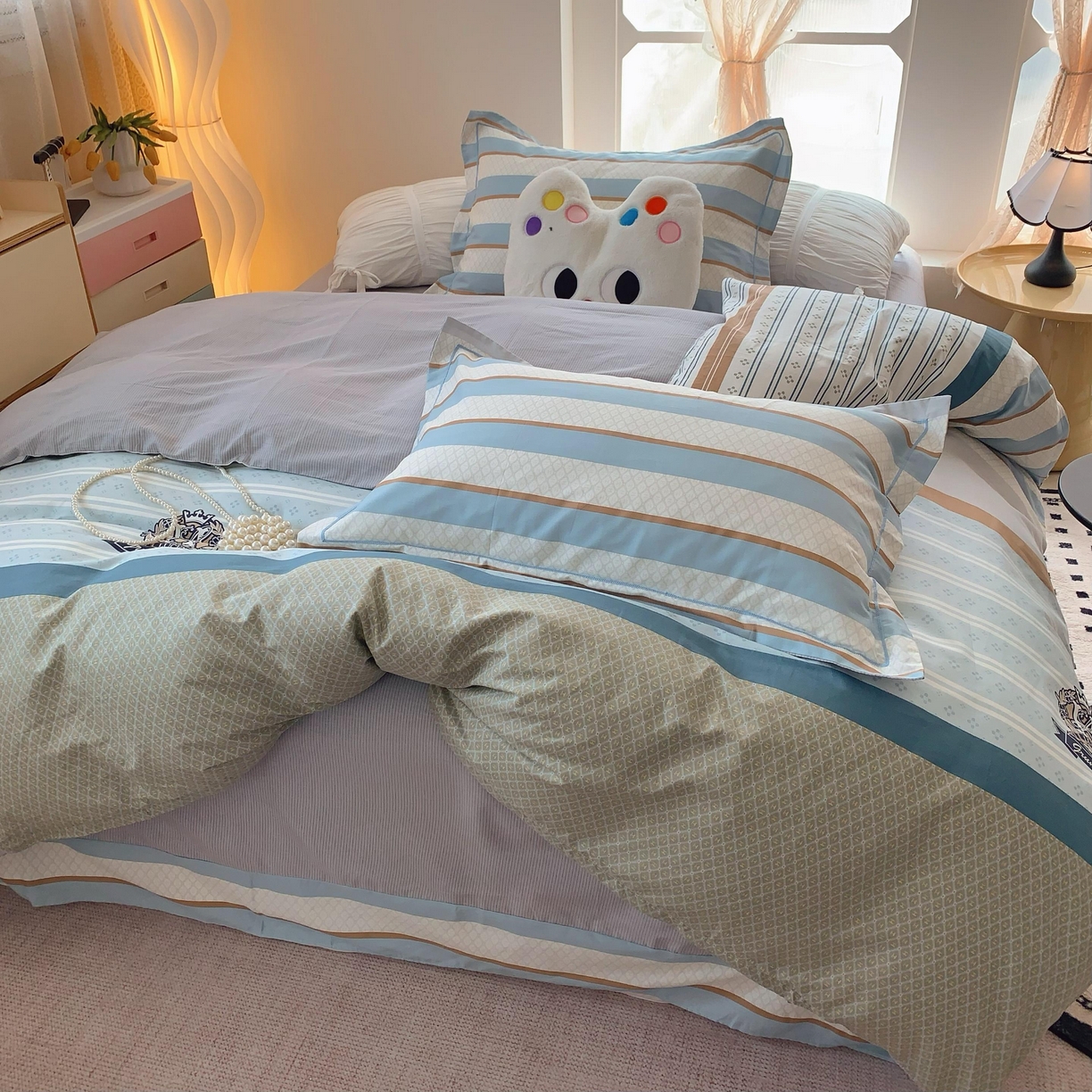 91家纺网 家纺一手货源 找家纺 莱豫家纺 2025春夏新款亲肤舒适小清新印花全棉纯棉四件套-第二批 莫比环