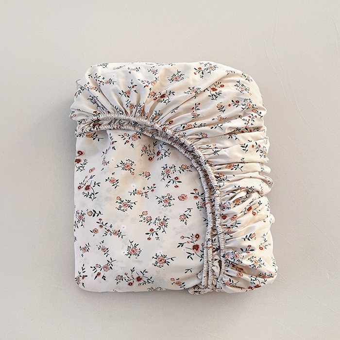 91家纺网 家纺一手货源 找家纺 赫然家纺 2026新款亲肤舒适活性印染水洗棉床笠系列-单床笠 秘密花园