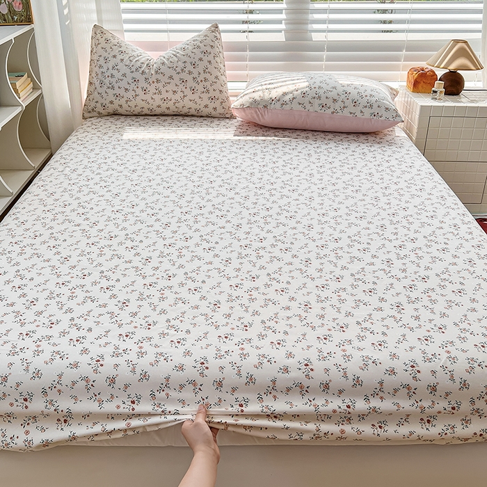 91家纺网 家纺一手货源 找家纺 赫然家纺 2026新款亲肤舒适活性印染水洗棉床笠系列床笠三件套（床笠+枕套） 秘密花园