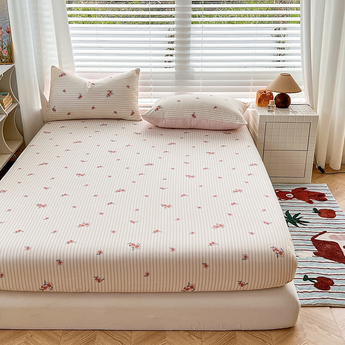 91家纺网 家纺一手货源 找家纺 赫然家纺 2026新款亲肤舒适活性印染水洗棉床笠系列床笠三件套（床笠+枕套） 樱花季