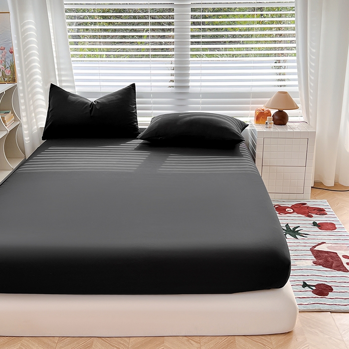 91家纺网 家纺一手货源 找家纺 赫然家纺 2026新款亲肤舒适活性印染纯色磨毛床笠系列床笠三件套（床笠+枕套） 纯黑色