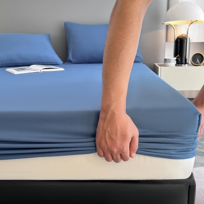 91家纺网 家纺一手货源 找家纺 赫然家纺 2026新款亲肤舒适活性印染纯色磨毛床笠系列床笠三件套（床笠+枕套） 天蓝