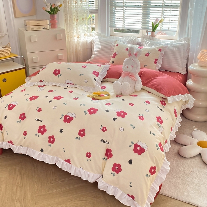 91家纺网 家纺一手货源 找家纺 玉元坊 2025春夏新款公主风全棉纯棉花边被套床单四件套 红花兔