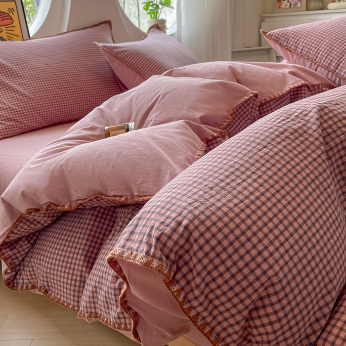 91家纺网 家纺一手货源 找家纺 雅居纺2025新款贝壳边色织水洗棉四件套 豆沙格