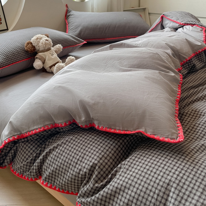 91家纺网 家纺一手货源 找家纺 雅居纺2025新款贝壳边色织水洗棉四件套 灰小格